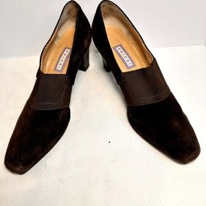Priori Dark Brown Suede Stacked Heel Pumps with elastic/stretchy front SZ 8M